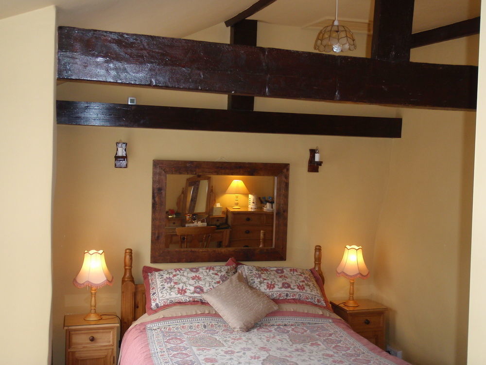 טיברטון Brambles Bed And Breakfast מראה חיצוני תמונה